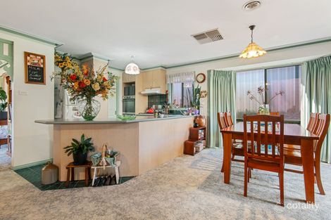 Property photo of 15 Mayfair Court Chirnside Park VIC 3116