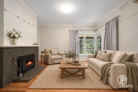 Property photo of 9 Riverside Drive Warburton VIC 3799