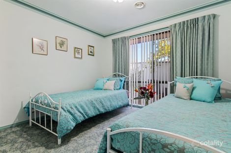 Property photo of 15 Mayfair Court Chirnside Park VIC 3116