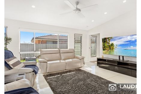 Property photo of 1 Flagtail Avenue Old Bar NSW 2430