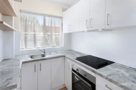 Property photo of 8/23 Redman Road Dee Why NSW 2099