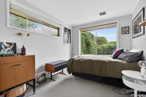 Property photo of 10 Henderson Street Garran ACT 2605