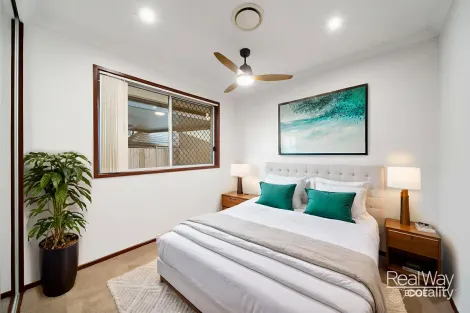 Property photo of 18 Radiata Way Spring Mountain QLD 4300