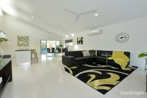 Property photo of 26 Aroona Street Caravonica QLD 4878