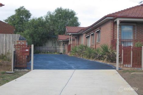 1/175 Oshanassy St, Sunbury, VIC 3429