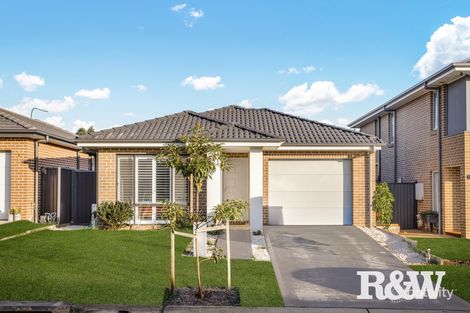 40 Sandalwood Cres, Colebee, NSW 2761