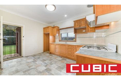 Property photo of 6 Pineview Avenue Roselands NSW 2196