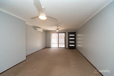 Property photo of 2/285 Government Road Labrador QLD 4215