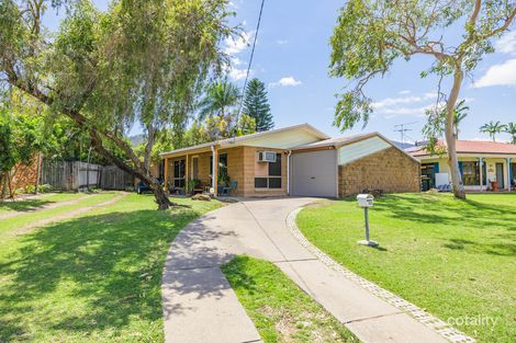 Property photo of 32 Kingfisher Parade Norman Gardens QLD 4701