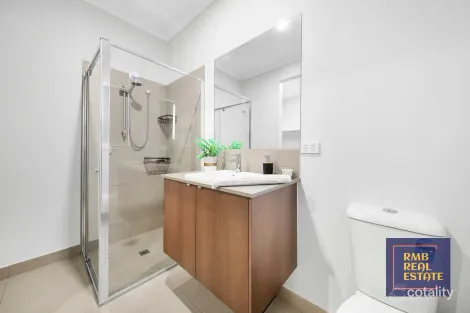 Property photo of 32 Reverence Drive Rockbank VIC 3335