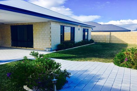 Property photo of 30 Barrenjoey Parkway Secret Harbour WA 6173