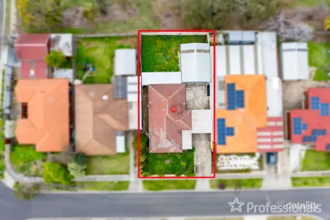 Property photo of 5 Warrington Crescent Deer Park VIC 3023