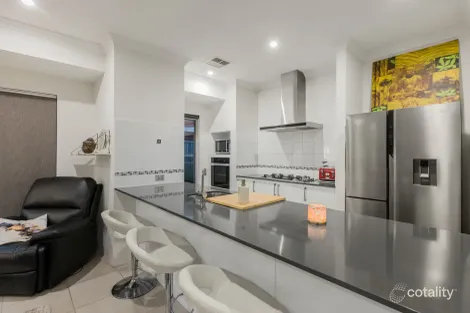 Property photo of 5 Rothery Loop Piara Waters WA 6112