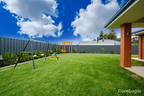 Property photo of 2 Stirling Way Thurgoona NSW 2640