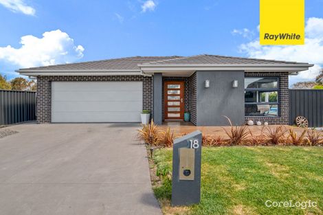 Property photo of 18 Murray Grey Place Bungendore NSW 2621