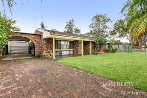 Property photo of 4 Arnold Close Halekulani NSW 2262