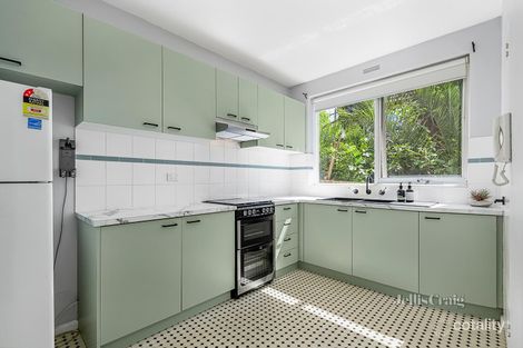 Property photo of 2/579 Dandenong Road Armadale VIC 3143