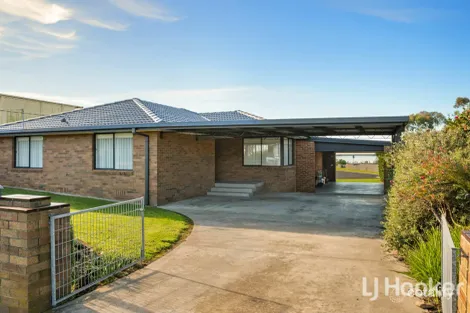 11 Bay Rd, Eagle Point, VIC 3878