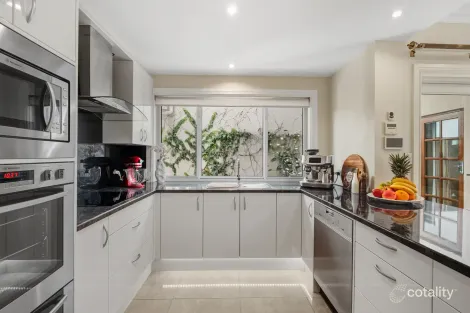 Property photo of 4 Nepean Lane Lightsview SA 5085