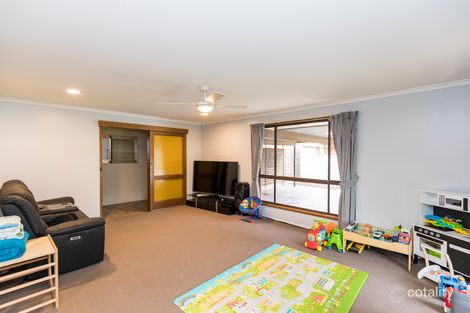 Property photo of 41 Mellor Grove Swan Hill VIC 3585