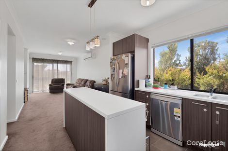 Property photo of 31 Passionfruit Crescent Mernda VIC 3754