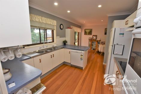 Property photo of 11 Morilla Place Forster NSW 2428