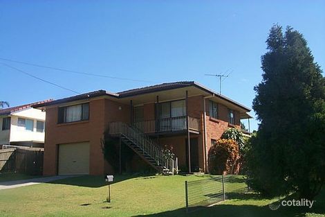 24 Yaringa St, Manly West, QLD 4179