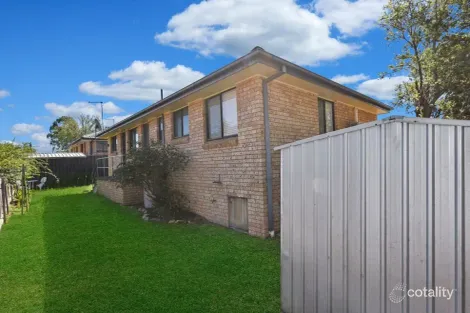Property photo of 1 Renshaw Close Scone NSW 2337