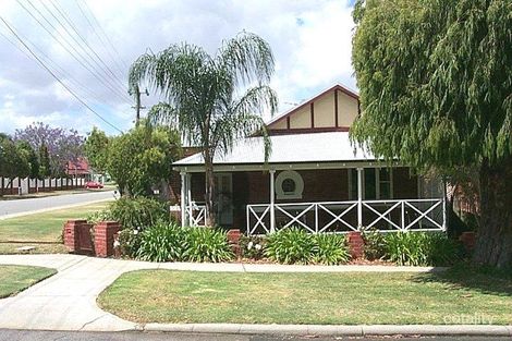 98 Sixth Ave, Maylands, WA 6051