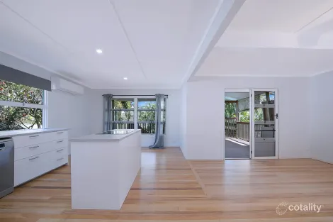 Property photo of 18 Wighton Street Sandgate QLD 4017