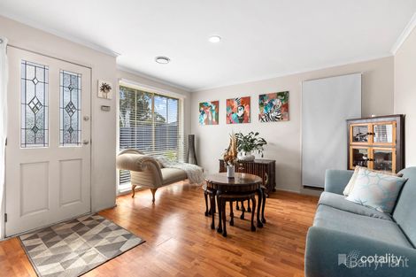 Property photo of 8 Garem Gam Wynd Narre Warren South VIC 3805