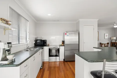 Property photo of 32 Ti Tree Drive Cowes VIC 3922