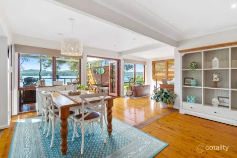 Property photo of 134 Broadwater Drive Saratoga NSW 2251