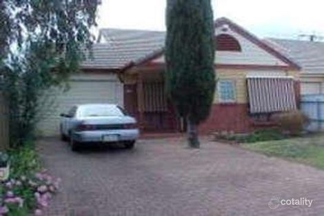 2 Lyle St, Para Vista, SA 5093