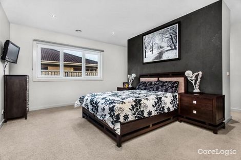 Property photo of 70 Wallara Waters Boulevard Wallan VIC 3756