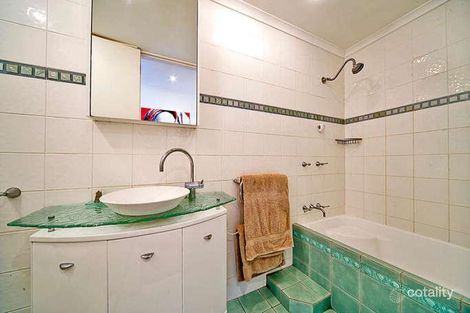 Property photo of 21/19 Surfview Road Mona Vale NSW 2103