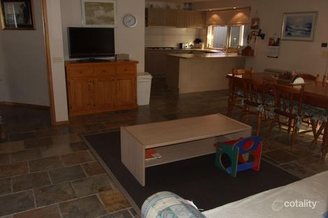 Property photo of 24 Somerville Crescent Somerville VIC 3912