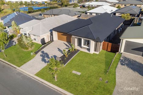 Property photo of 8 Starling Street Deebing Heights QLD 4306