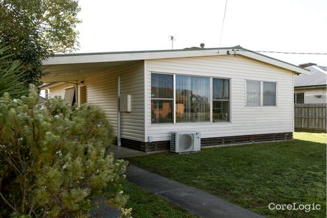 Property photo of 23 Overend Crescent Sale VIC 3850