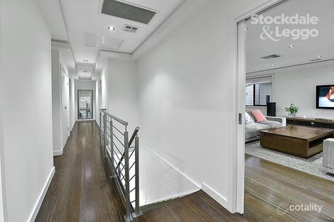 Property photo of 11 Reeves Close Gladstone Park VIC 3043