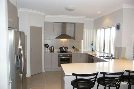 Property photo of 10 Angophora Close Narangba QLD 4504
