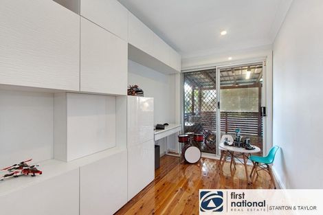 Property photo of 24 Lindsay Crescent South Penrith NSW 2750