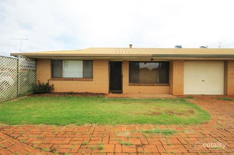 1/99a West St, Newtown, QLD 4350