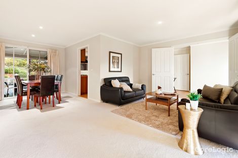 Property photo of 1 Tidcombe Crescent Doncaster East VIC 3109