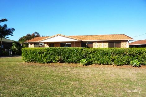 12 Dickinson St, Burnett Heads, QLD 4670