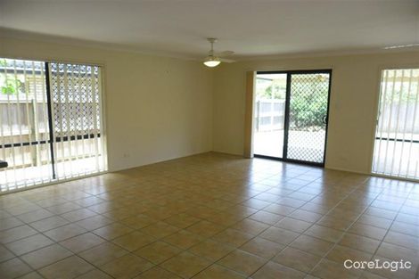 Property photo of 15 Araluen Place Carindale QLD 4152