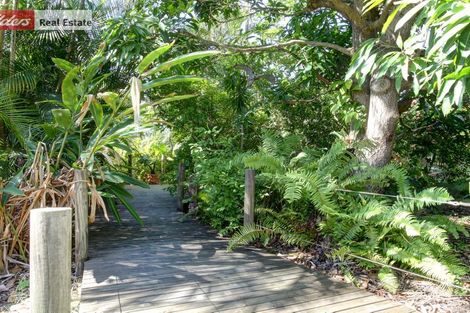 Property photo of 25 Aplin Street Point Vernon QLD 4655