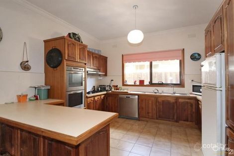 Property photo of 46 Lees Street McKinnon VIC 3204