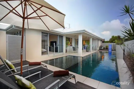 5 Sumatra Ct, Parrearra, QLD 4575