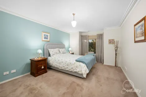 Property photo of 39 Cathedral Rise Doreen VIC 3754